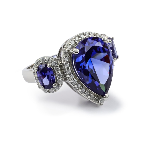 Anillo de Plata .925 con 3 Tanzanitas