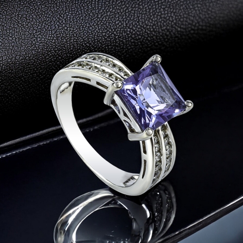 Anillo de Plata .925 con Alejandrita