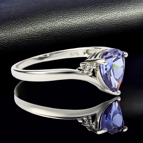 Anillo de Tanzanita en Plata .925