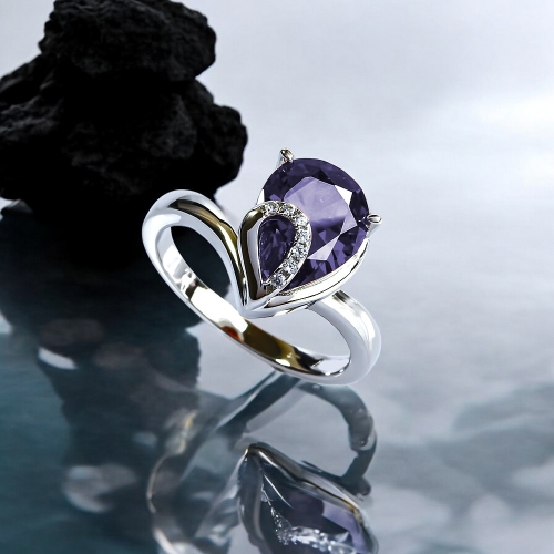 Anillo de Plata Solitario con Amatista en Corte Pera