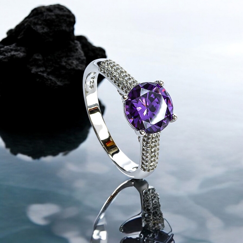 Anillo Solitario con Amatista Corte Redonda