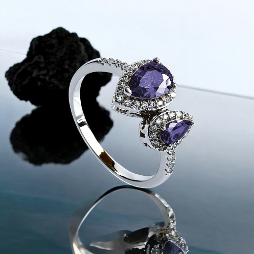 Anillo de Compromiso con Dos Piedras de Amatista