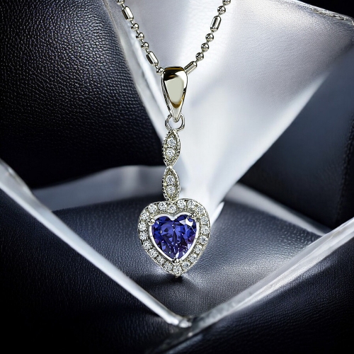 Juego de Tanzanita Aretes y Dije Corte Corazon Con Plata