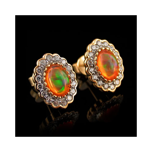 Elegantes Aretes de Plata .925 con Baño de Oro y Ópalo de Fuego