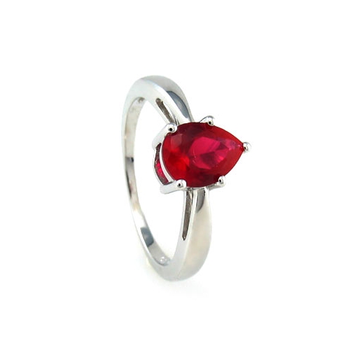 Anillo Encantador de Plata .925 y Rubi