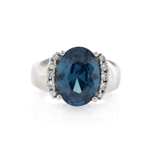 Anillo de Plata con Alejandrita