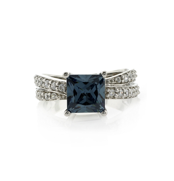 Anillo de Plata .925 con Alejandrita