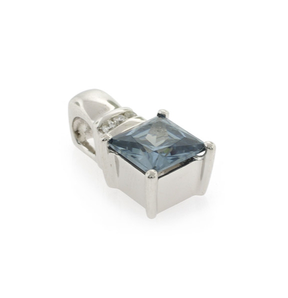 Dije de Plata Fina .925 con Alejandrita Bicolor