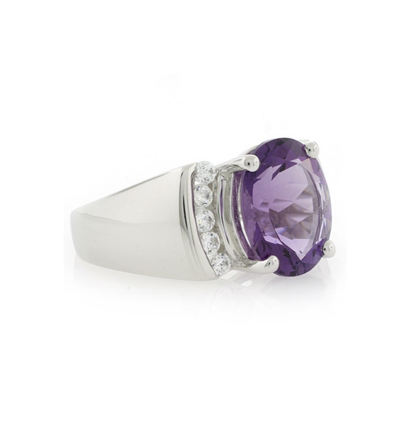 Anillo de Amatista en Plata de Ley