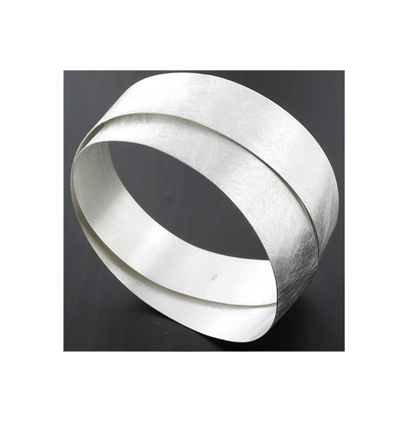 Brazalete Flexible de Plata de Ley .925