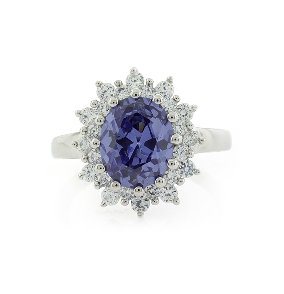 Hermoso Anillo de Plata con Tanzanita y Zirconias