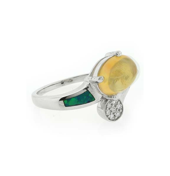 Anillo de Plata con Ópalo Auténtico
