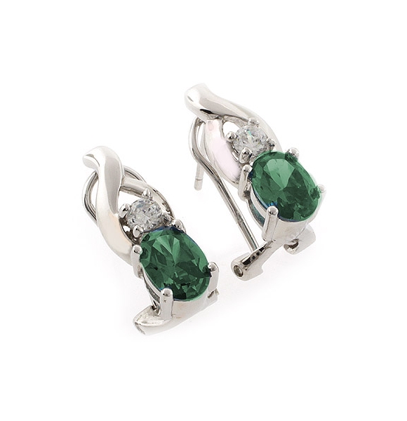 Aretes de Alejandrita ( Azul a Verde ) en Plata .925