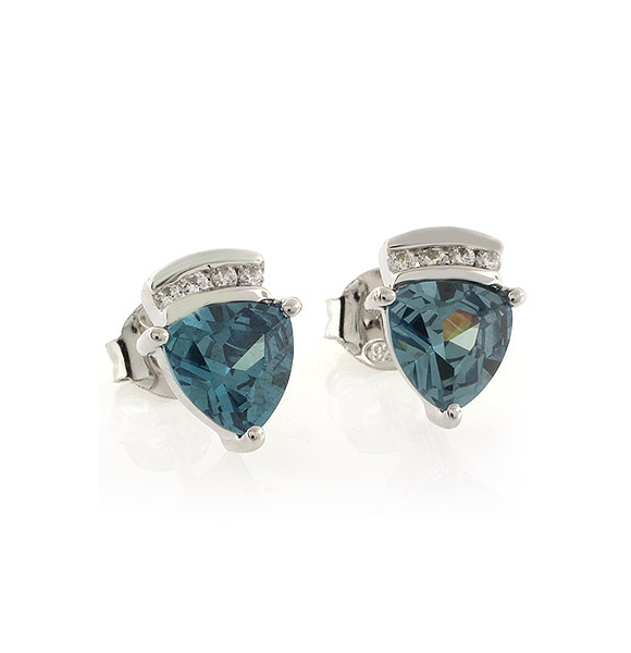Aretes de Alejandrita ( Verde/Azul ) en Plata .925
