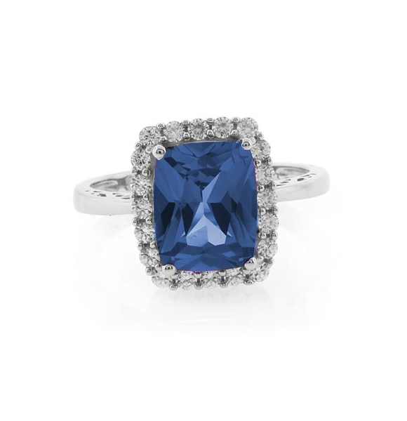 Anillo de Topacio Azul en Plata .925