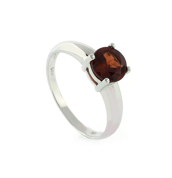 Anillo de Plata .925 con Granate Rojo