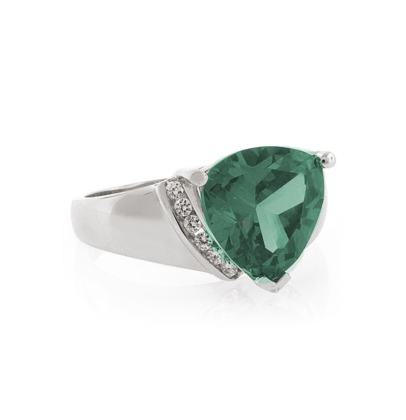 Anillo de Plata de Ley con Alejandrita