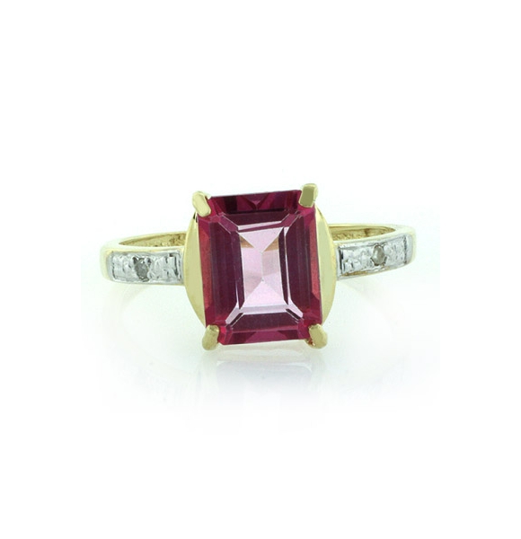 Anillo de Oro Macizo 10K con una Gema de Topacio Rosa