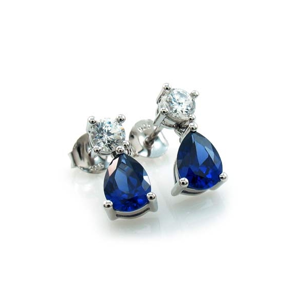 Aretes de Plata .925 con una Gema Tanzanita