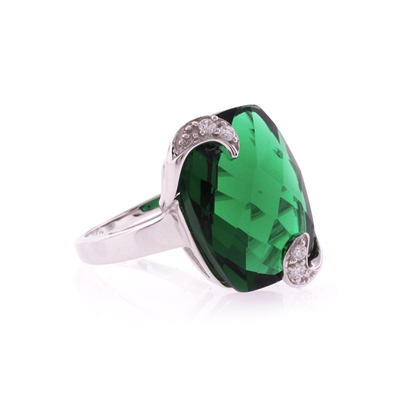 Emerald Ring Checkboard Cut Stone