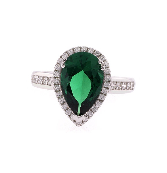 Anillo de Plata con Esmeralda de Alta Calidad