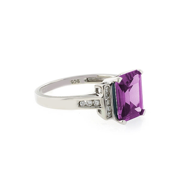 Anillo de Plata Fina con Alejandrita ( Rosa/Morado )