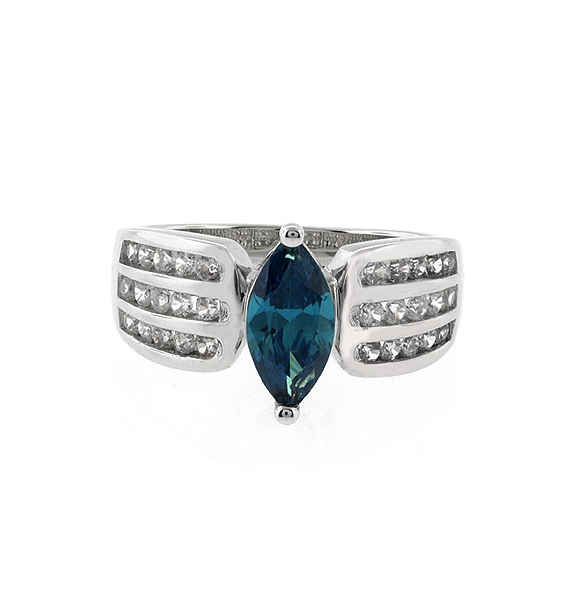 Anillo de Plata Fina de Ley con Alejandrita