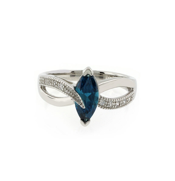 Anillo de Plata Fina con Alejandrita Bicolor ( Azul/Verde )
