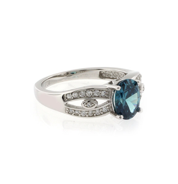 Anillo de Plata Fina con Alejandrita ( Azul/Verde )