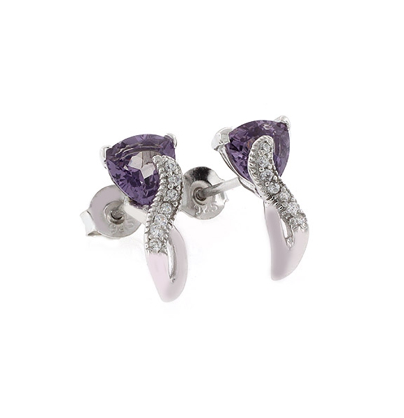 Elegantes Aretes de Alejandrita en Plata .925