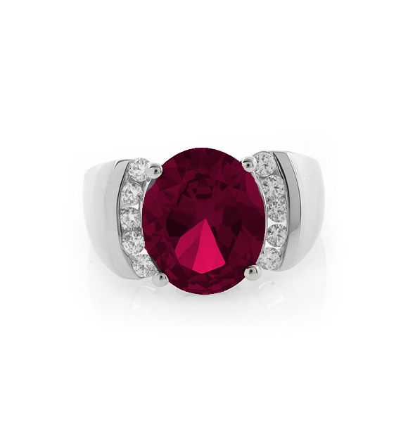 Magnifíco Anillo de Plata con una Gema de Ruby Rojo