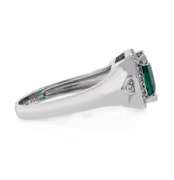 Lujoso Anillo de Esmeralda en Plata de Ley .925