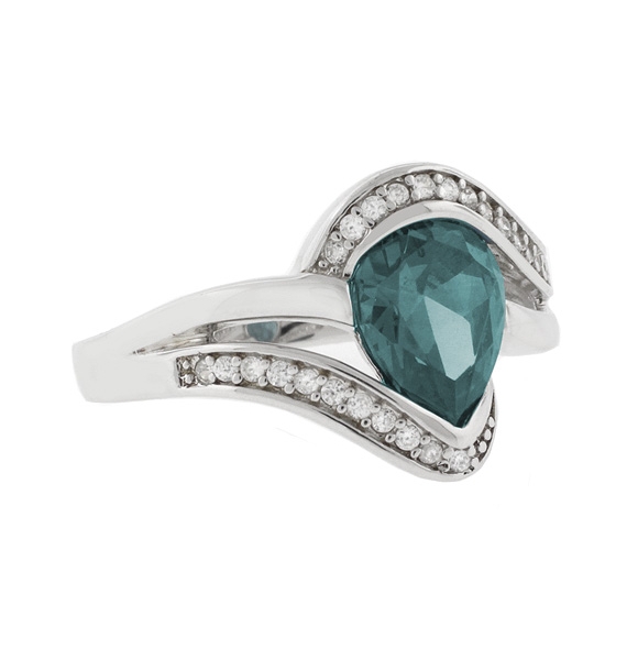 Anillo de Alejandrita en Plata Fina de Ley