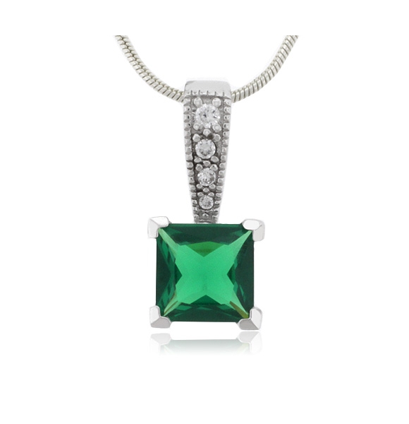 Precioso Dije con Esmeralda en Plata de Ley