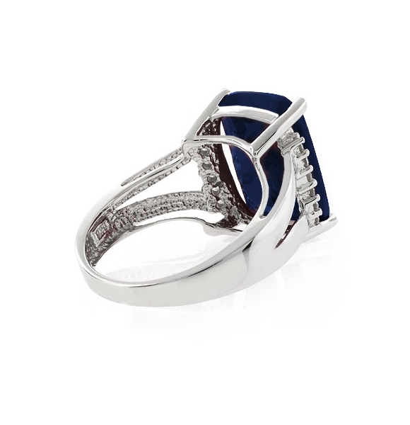 Anillo de Zafiro en Plata de Ley .925