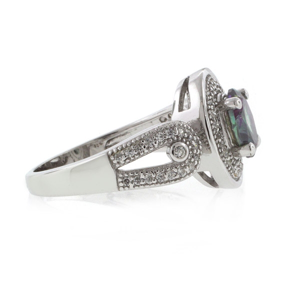 Anillo Lujoso de Topacio Mistico en Plata .925