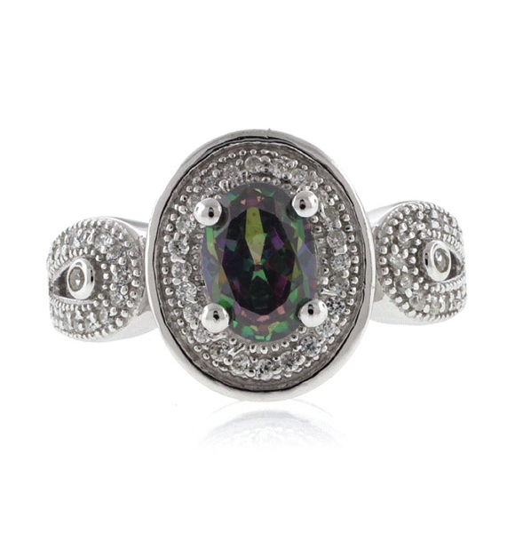 Anillo Lujoso de Topacio Mistico en Plata .925