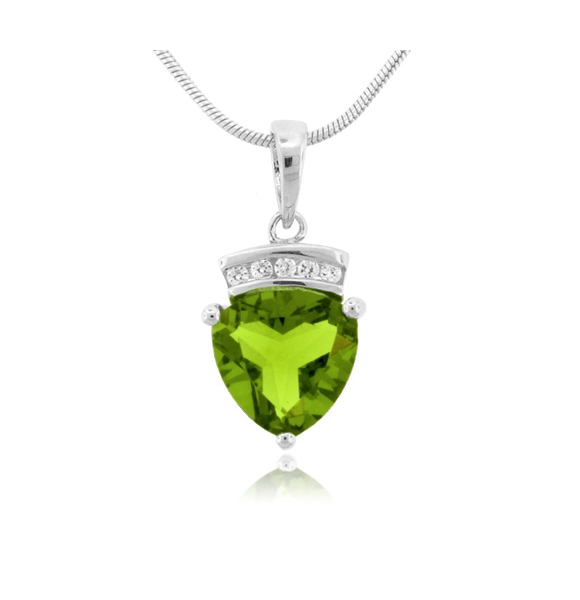 Elegante Dije con Peridoto en Plata Fina .925