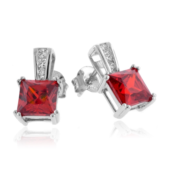 Hermosos Aretes con Ópalo Mexicano en Plata de Ley .925