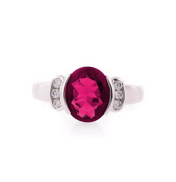 Hermoso Anillo de Plata .925 con Rubí Rojo