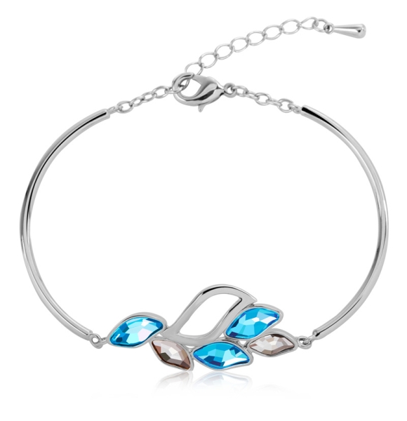 Hermoso Brazalete con Baño de Oro 18K y Cristales Swarovski