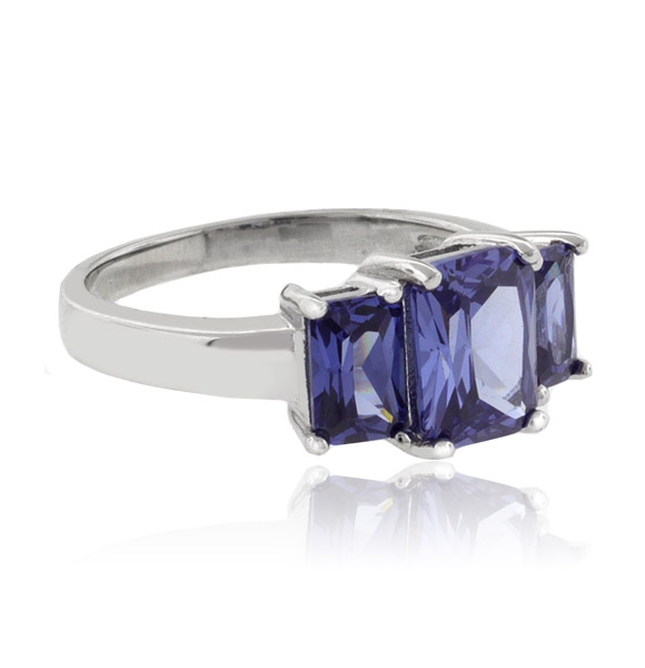 Anillo de Plata Fina con 3 Piedras de Tanzanita