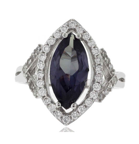 Anillo de Alejandrita en Plata Fina ( Azul a Morado )