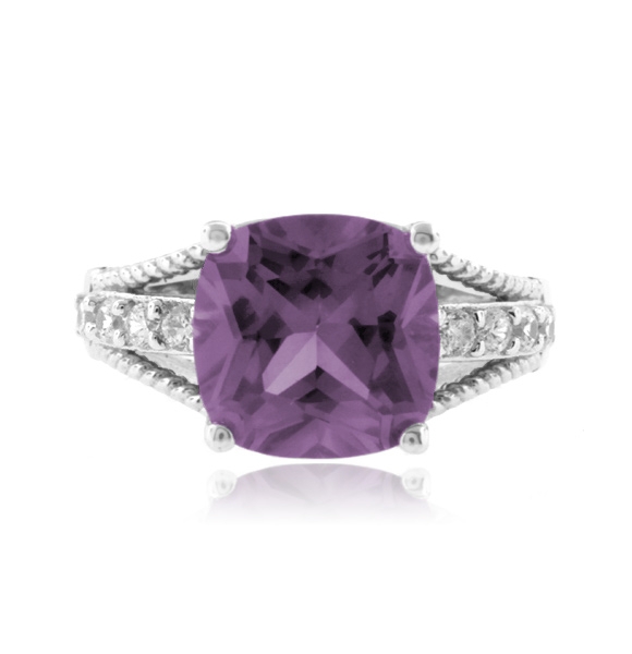 Anillo de Alejandrita en Plata de Ley .925 ( Morado/Rosa )