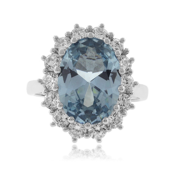 Precioso Anillo de Plata Fina con Aguamarina