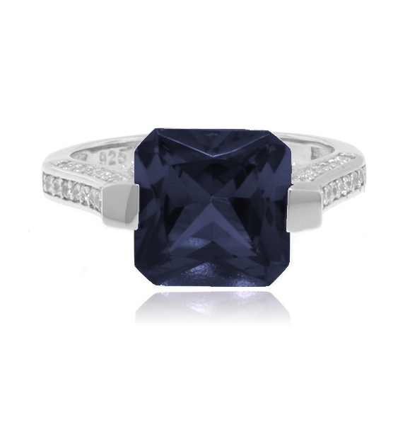 Anillo de Alejandrita Bicolor en Plata 925 ( Morado/Azul )