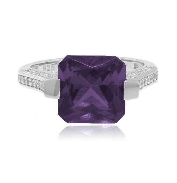 Anillo de Alejandrita Bicolor en Plata 925 ( Morado/Azul )