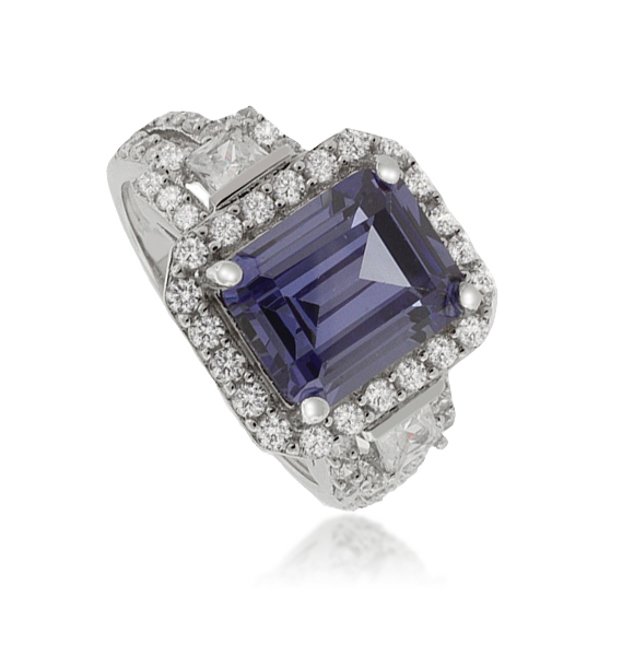 Anillo de Plata .925 con Tanzanita corte Esmeralda