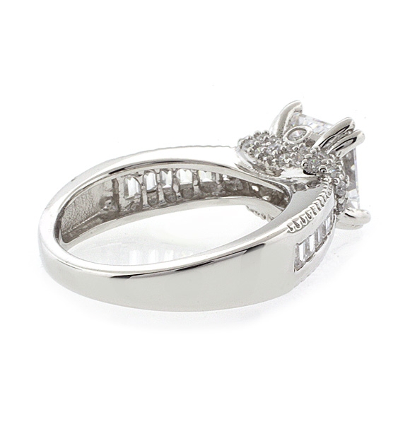 Anillo de Compromiso en Plata .925 con Zirconia