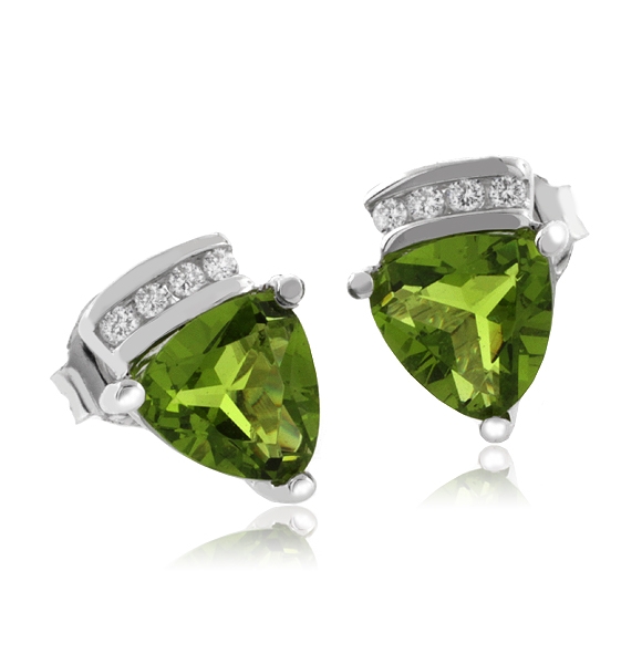 Preciosos Aretes de Peridoto en Plata Fina .925